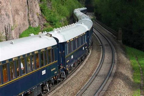 chanel le train bleu|le train bleu meaning.